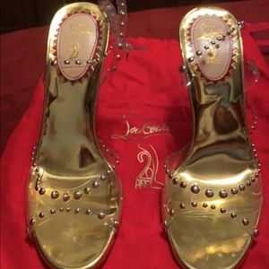 Christian Louboutin red bottoms size 39